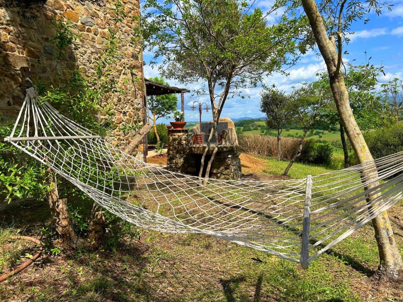 Apartamento Agriturismo Le Calle Cinigiano Exterior foto