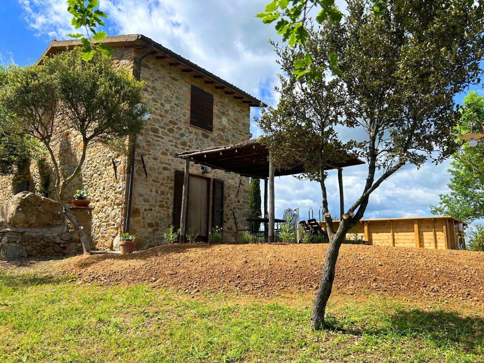 Apartamento Agriturismo Le Calle Cinigiano Exterior foto